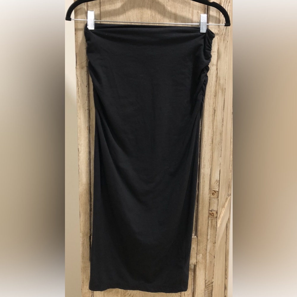 NWOT! Super Cute! James Perse Skirt with Side Shirring & Back Slit